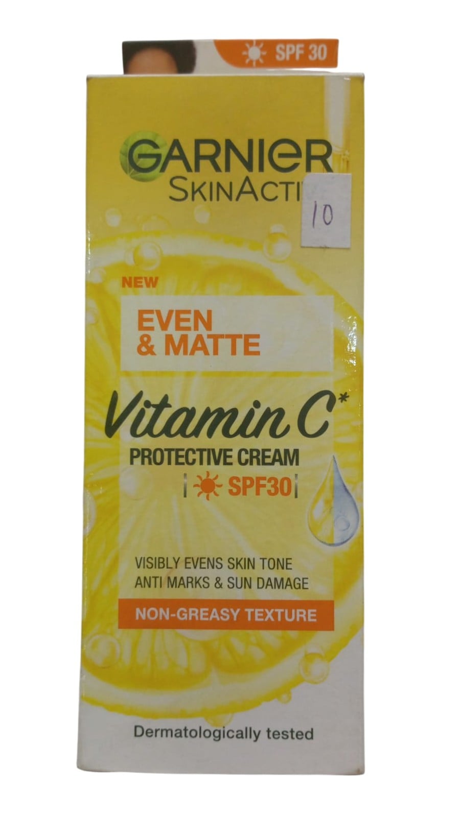 GARNIER EVEN AND MATTE VITAMIN C PROTECTIVE CREAM SPF30 -50ML